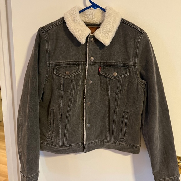 Levi’s denim jacket - Picture 1 of 4